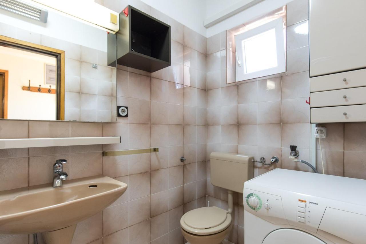 Apartmani Lovorka Punat Exterior photo